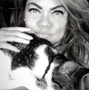 Meet your Posher, Mandy